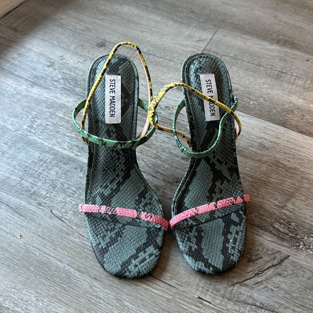 LIKE NEW! Steve Madden Snakeskin, Multicolored Strappy Heels - Picture 3 of 6